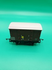 Hornby R213 BANANA VAN (VEA)  Boxed.