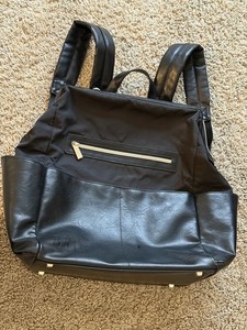 BEIS Black Backpack Women's Detachable Strap Pockets Silver Hardware