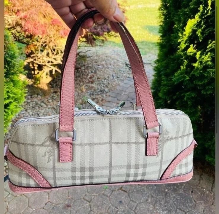 Burberry — Rare Vintage Burberry Nova Check London Baguette