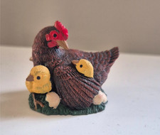 Safari ltd hen with chicks Rare and retired 249329