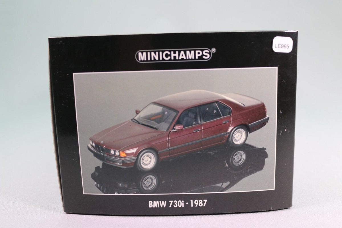 Minichamps 1:18 BMW 730i  E32  Année De Construction 1986 Bleu Clair Metallique 100023008
