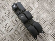 Porte avant et accessoires Mitsubishi GRANDIS