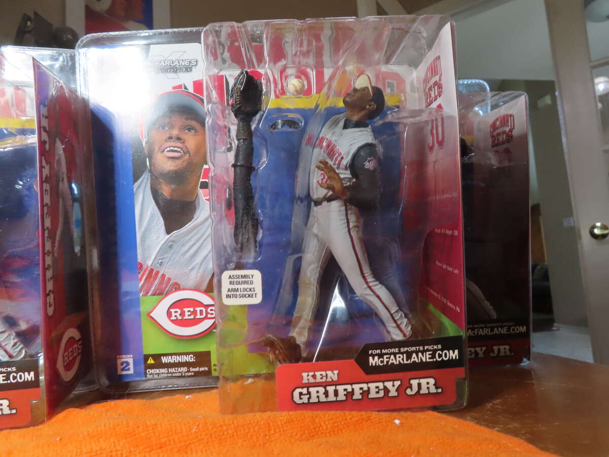 Ken Griffey Jr. Cincinnati Reds McFarlane.com series 2 bm405 | eBay