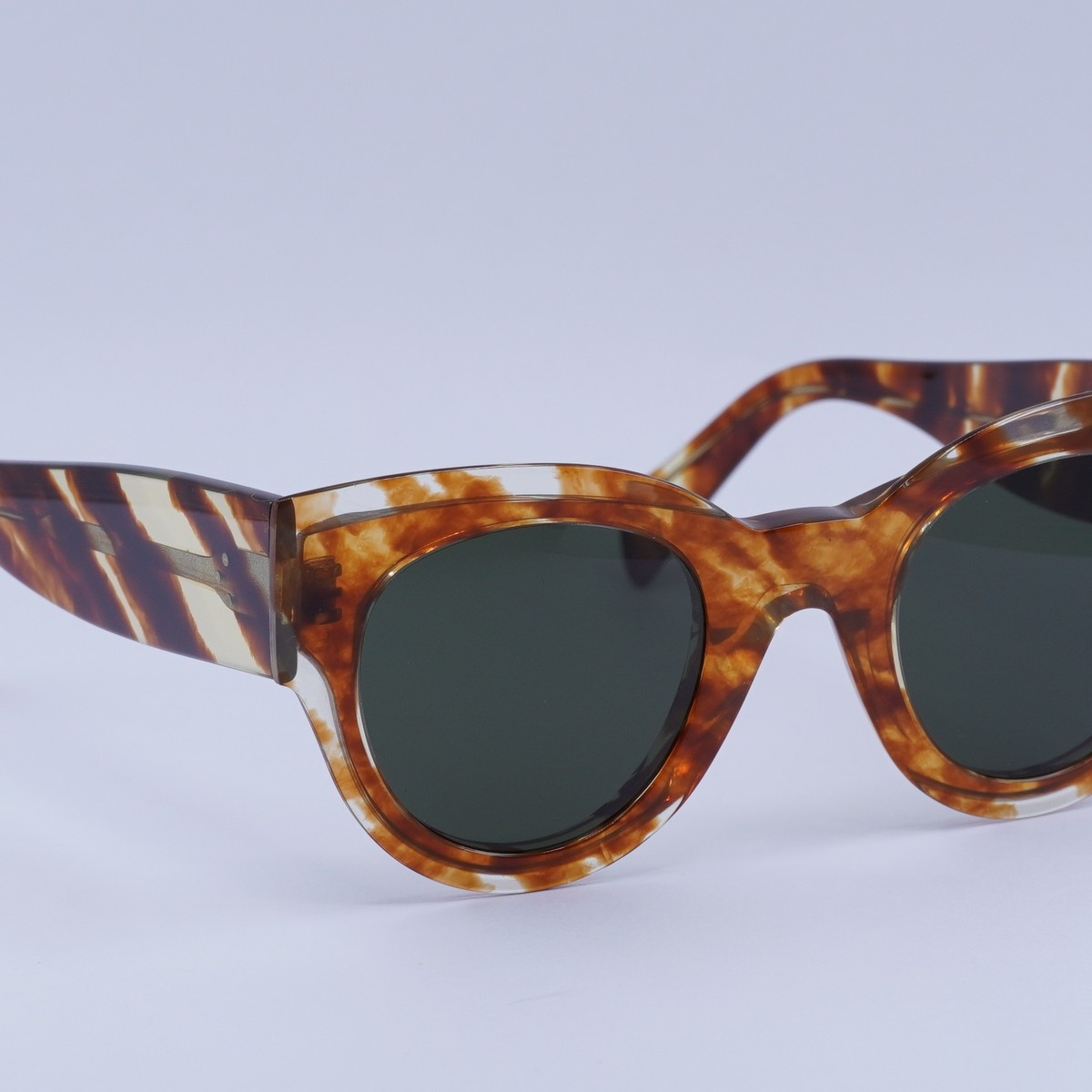 Celine CL40008I 56N Striped Brown/Green 48-26-150 Sunglasses New 