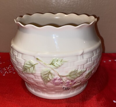 Vintage Belleek Ireland Basket Weave Floral Design 5'' Cache Pot/Planter