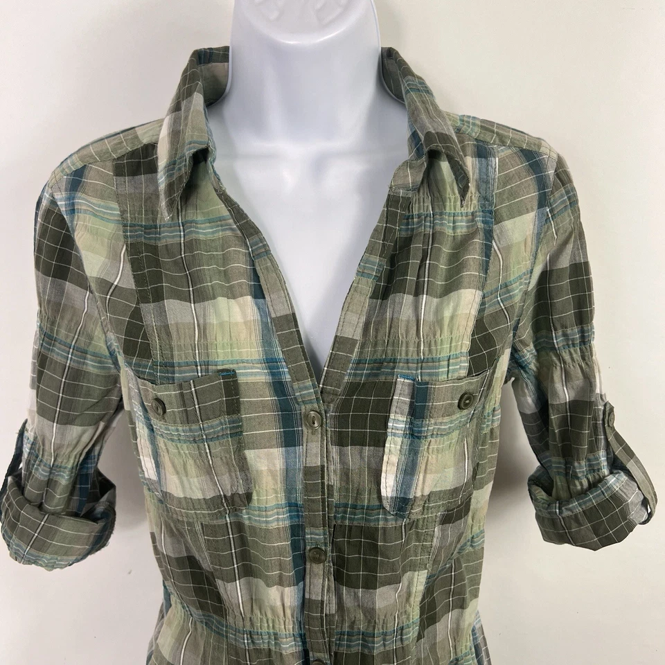 Nueva Camisa Decree Para Mujer Mediana Con Botones Manga Corta A Cuadros Ligera Nueva Con Etiquetas Foto 2 de 4