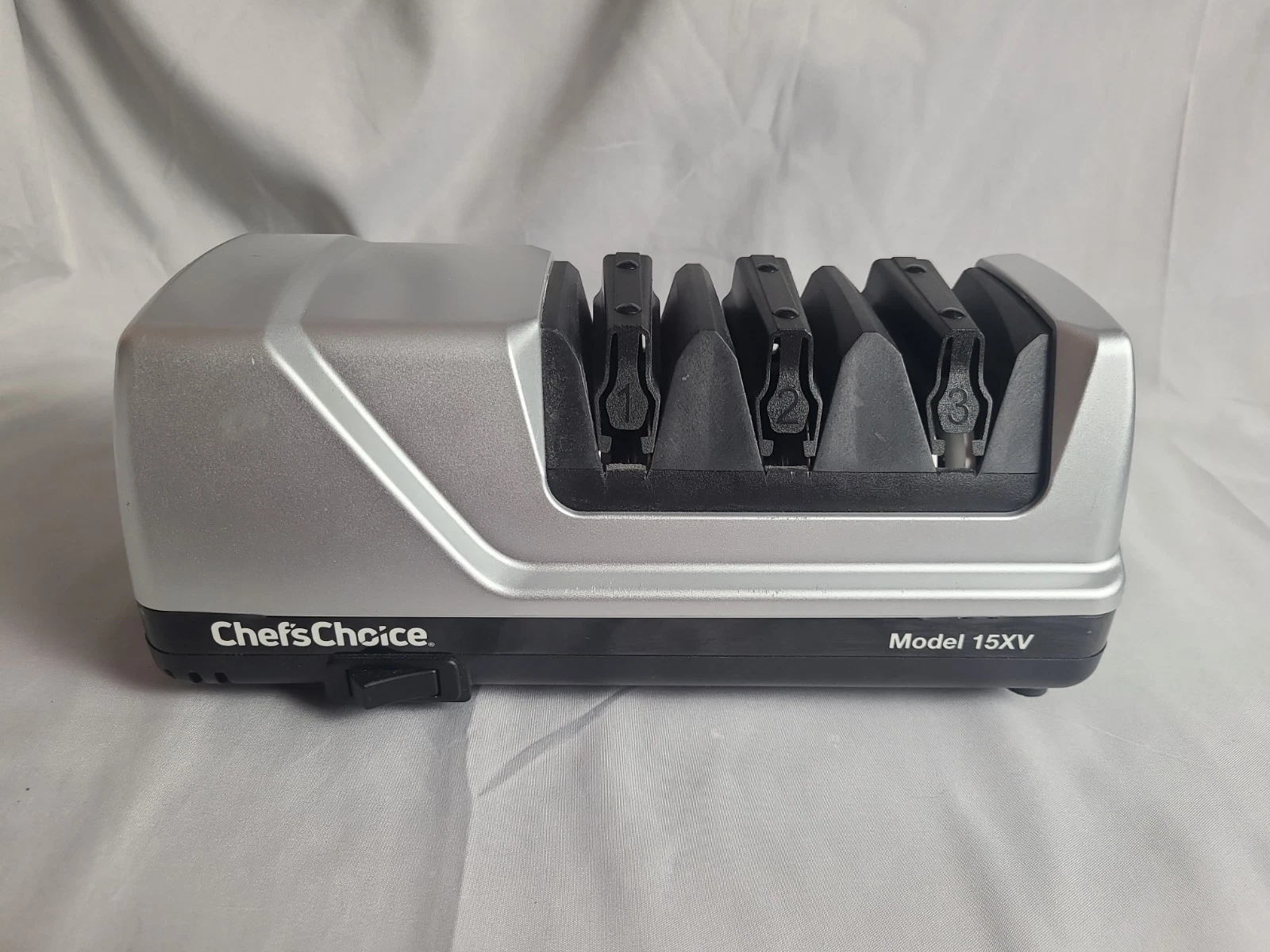 Chefs Choice 15XV Electric 3 Stage Knife Sharpener Model 15 Gray