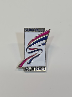 #ad Sioux Falls Travel Souvenir Lapel Pin South Dakota #2 $10.20
