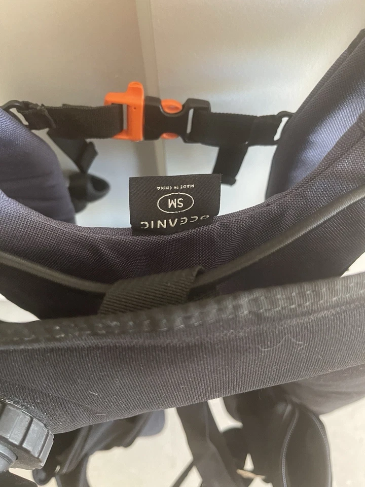 Oceanic Bio Lite BC TALLA PEQUEÑA - BCD - Inflado trasero - (08.2207.55) Foto 2 de 4