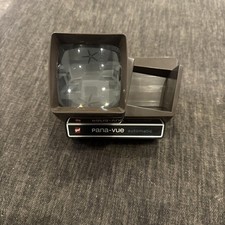 Vintage GAF PANA-VUE AUTOMATIC Lighted, 2X2 Slide Viewer TESTED