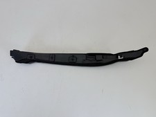 2017-2022 TOYOTA PRIUS PRIME HYBRID 1.8L FRONT RIGHT FENDER REARWARD SEAL OEM