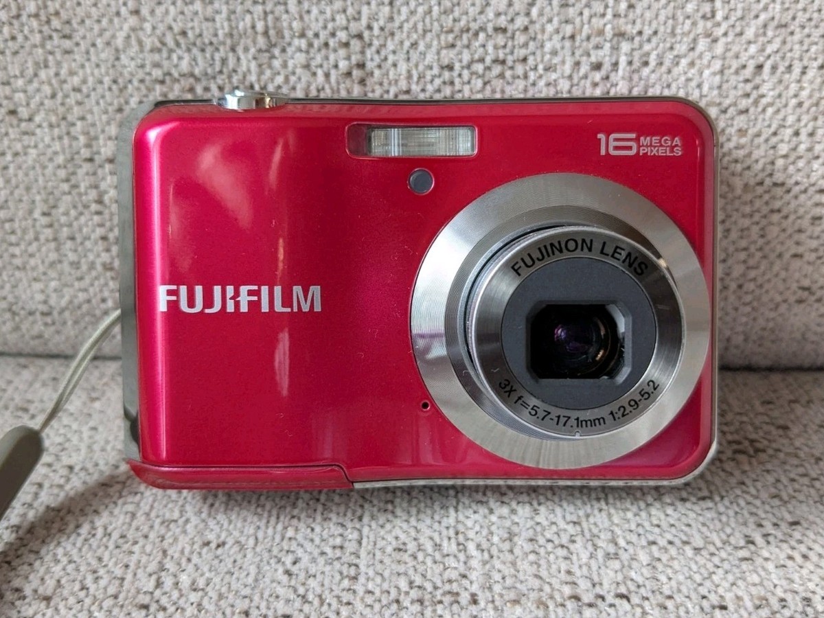 Pink Fujifilm Finepix AV250 16MP Compact Digital Camera Digicam