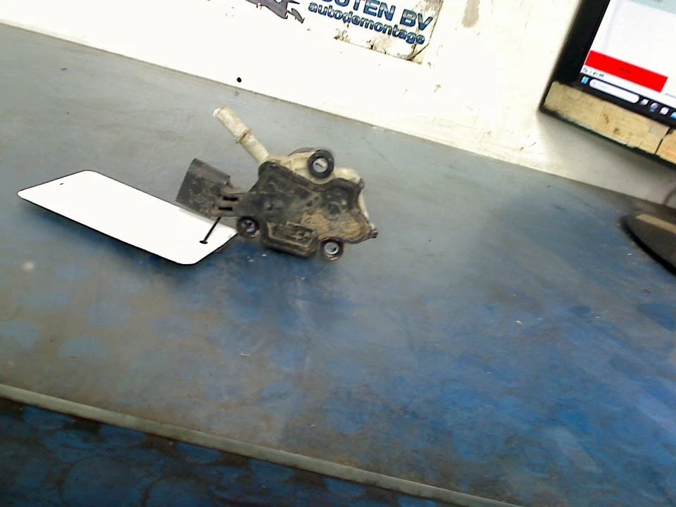 40AH ADBLUEPOMP Mercedes-Benz Vito (447.6) 2018 911671a Foto 4 de 4