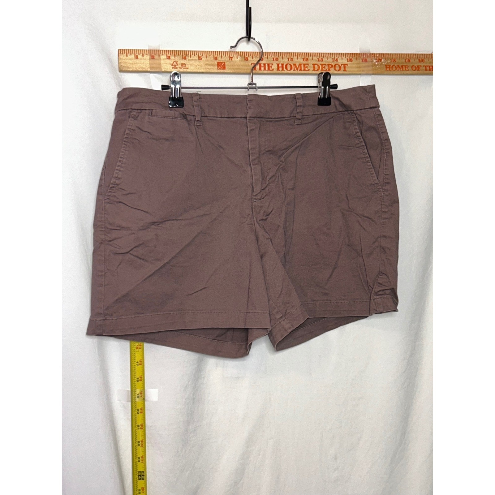 A New Day Womens Mauve Pink Stretch Chino Shorts Size 12 Cotton Blend Casual