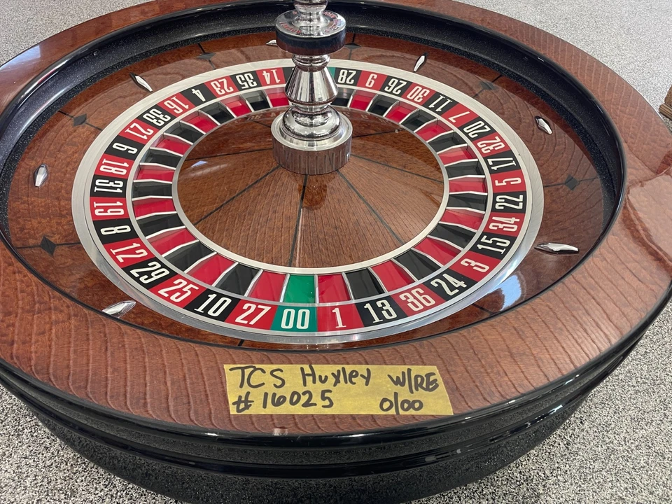 Roulette Wheel 32" TCS John Huxley (shipping by freight) FREE #16025 - Image 2 of 4