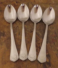 Reed & Barton Greenbrier Set of 4 Teaspoons Spoon 18/10 Stainless Flatware Lot F