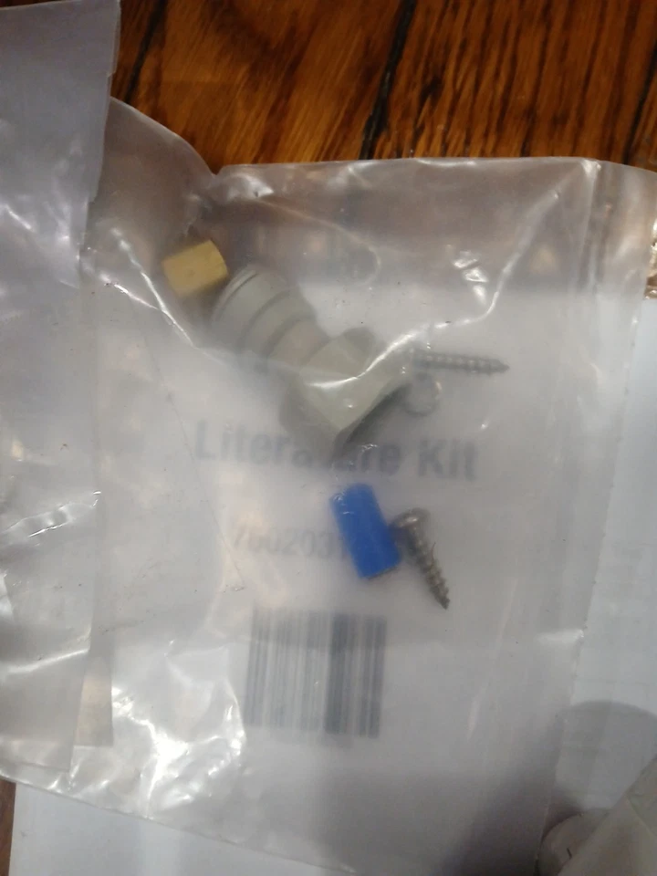 3M Aqua-pure CYST-FF Underwater Drinking System 🔥 - Image 2 of 4