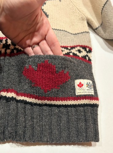 Hudson's Bay Canada Olympics Elk Zip Wool Cardigan Sweater Boys 10/12 Flaws READ - Picture 7 of 11