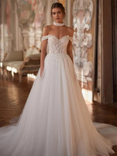 White Off Shoulder Wedding Dresses Sleeveless Tulle Pearl Shawl Bridal Gown 2026