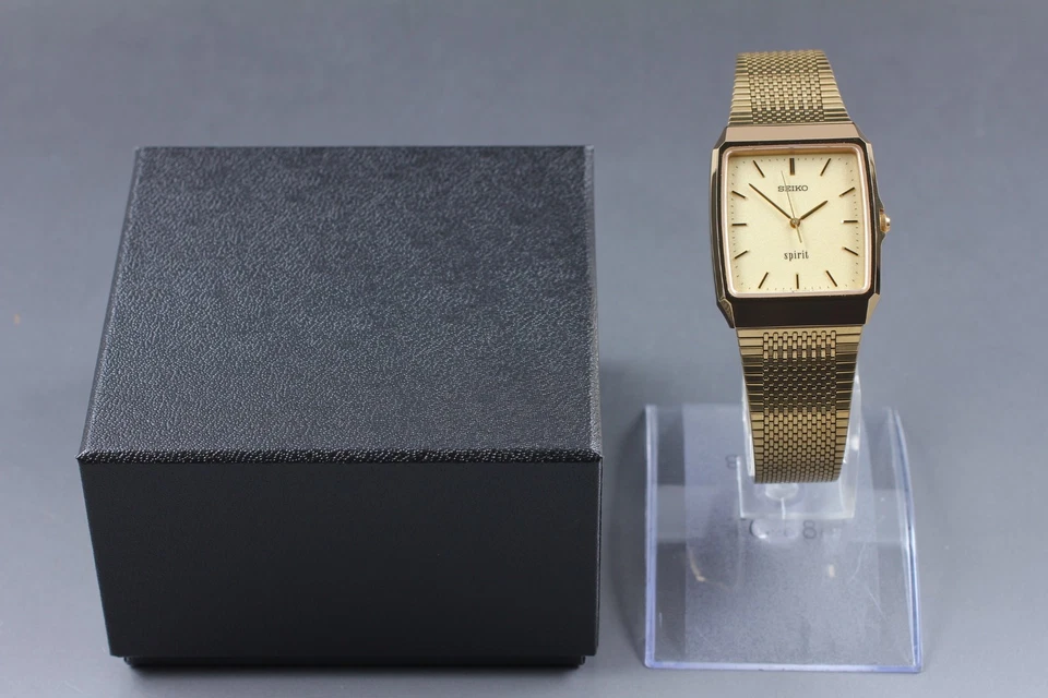 Vintage 1993 Exc+5 Seiko Spirit 5E31-5A60 Gold HAQ Quartz Mens Watch From JAPAN - Image 2 of 4