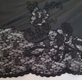 VTG 1980s. Short Black Lacey 1/2 Slip  Sexy Pin Up Black Lingerie Sz  M EUC