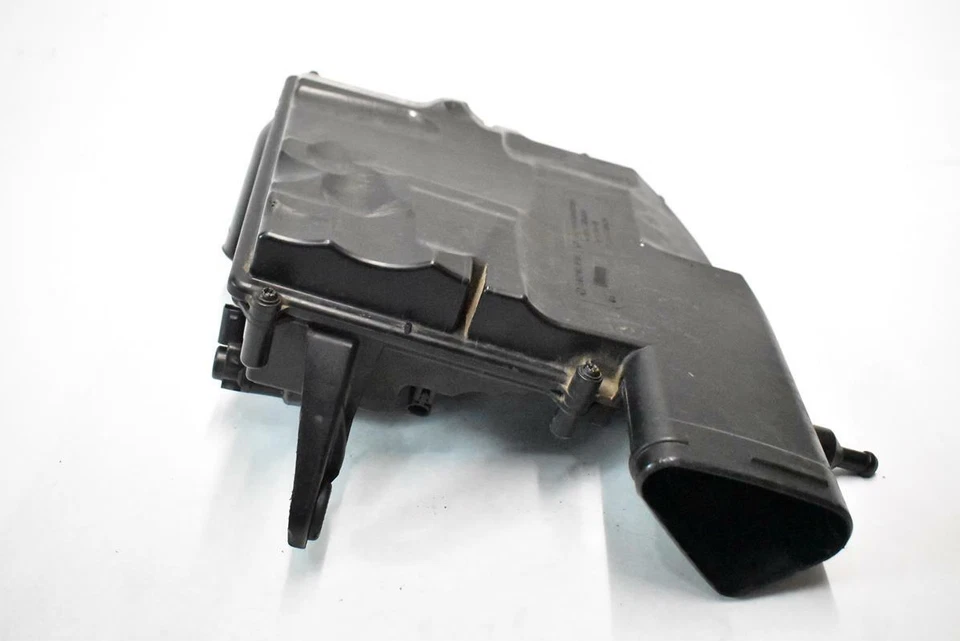 梅赛德斯 X164 GL350 R350 S350 Bluetec 柴油进气过滤器盒左侧原始设备制造商 — 第 3/4 张图片