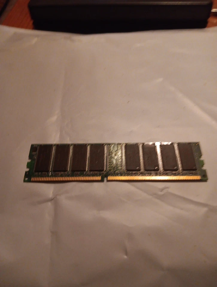 Nanya Dell 512MB PC-2700U NT512D64S8HB1G-6K DDR1 Desktop Ram Memory (12) - Image 4 of 4