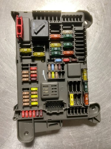 Bmw X5 E70 Power Junction Fuse Box 518954020A