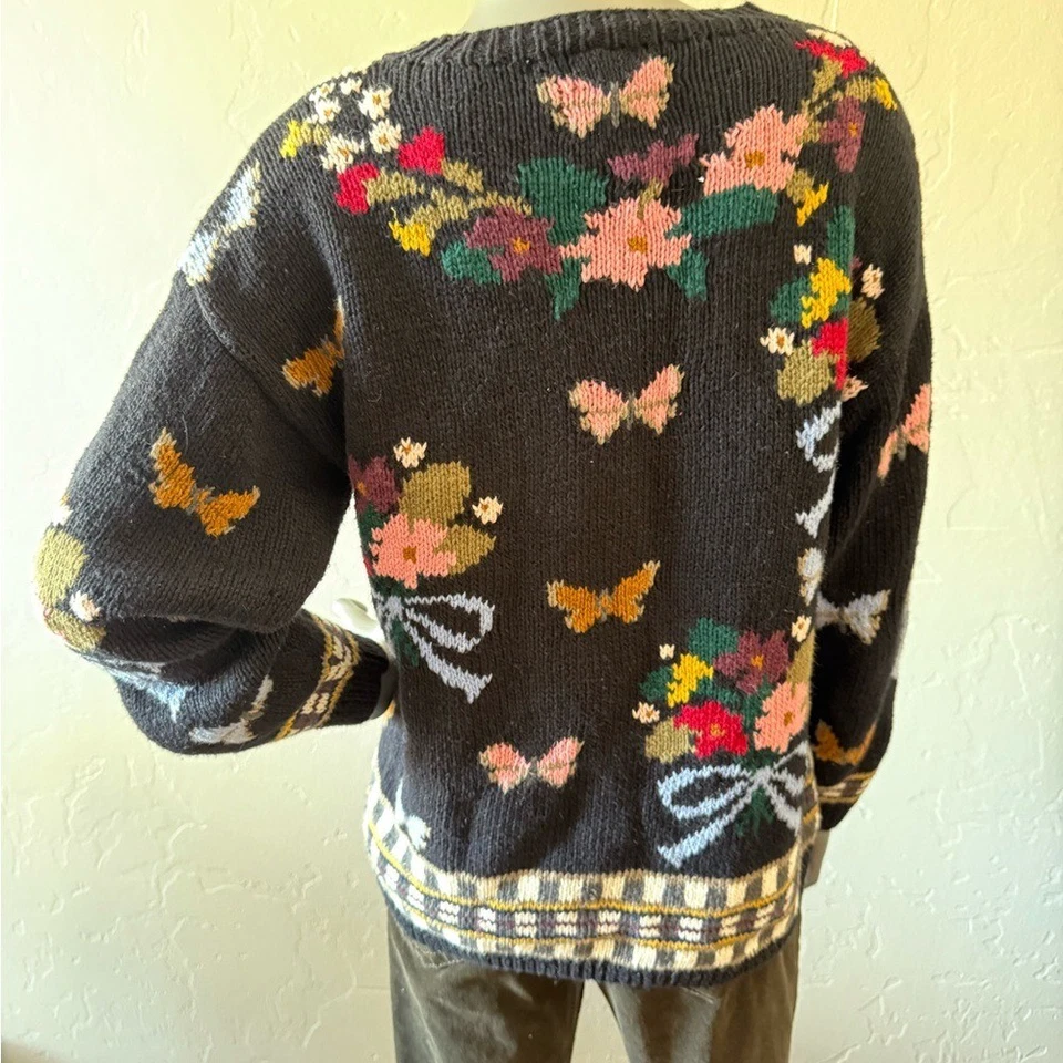 Suéter Floral Negro Bohemio Vintage Limited Express Foto 2 de 4