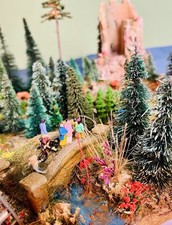 Modellbau Diorama "BURGRUINE" fix und fertig, für Ihre Eisebahn-Anlage  (MBD1)