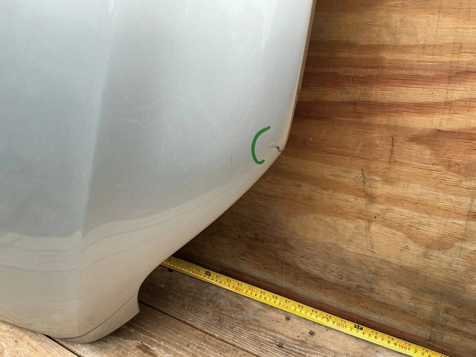 2007 - 2015 Audi Q7 3.6 Premium Front Hood Bonnet Panel Assembly OEM - Image 3 of 4