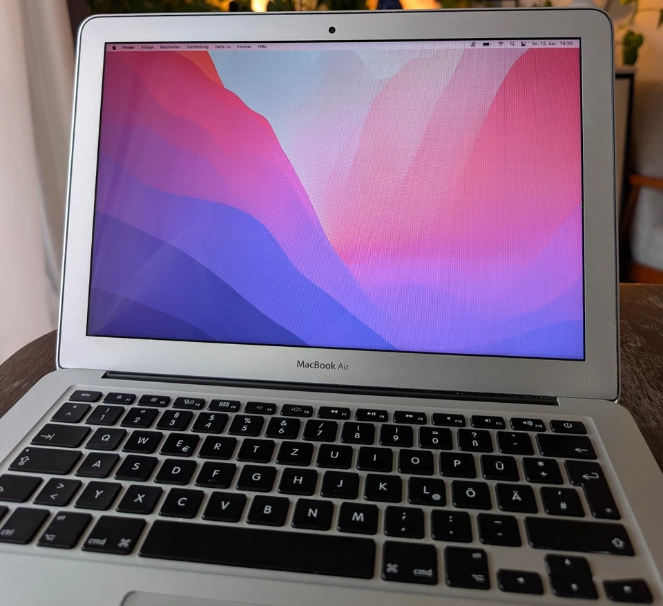 Apple MacBook Air 13" 2015 · i5 · 8GB · 256GB, Foto 4 von 5