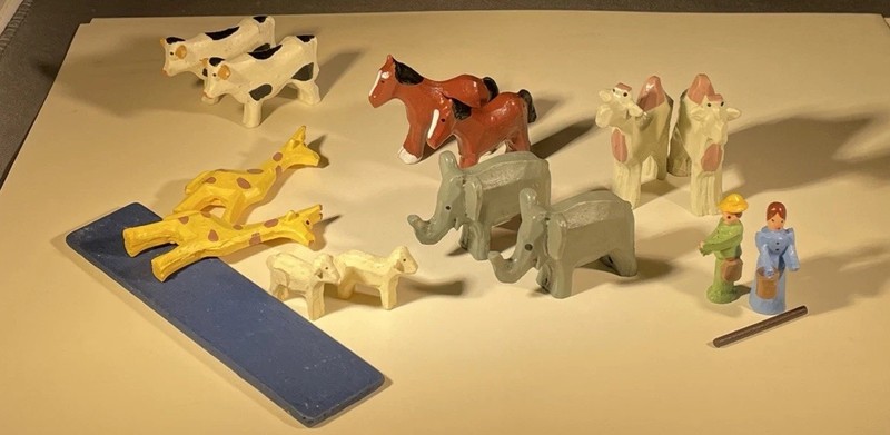 Noah’s Ark animals resin reproduction Five pairs of animals and Noah & his wife