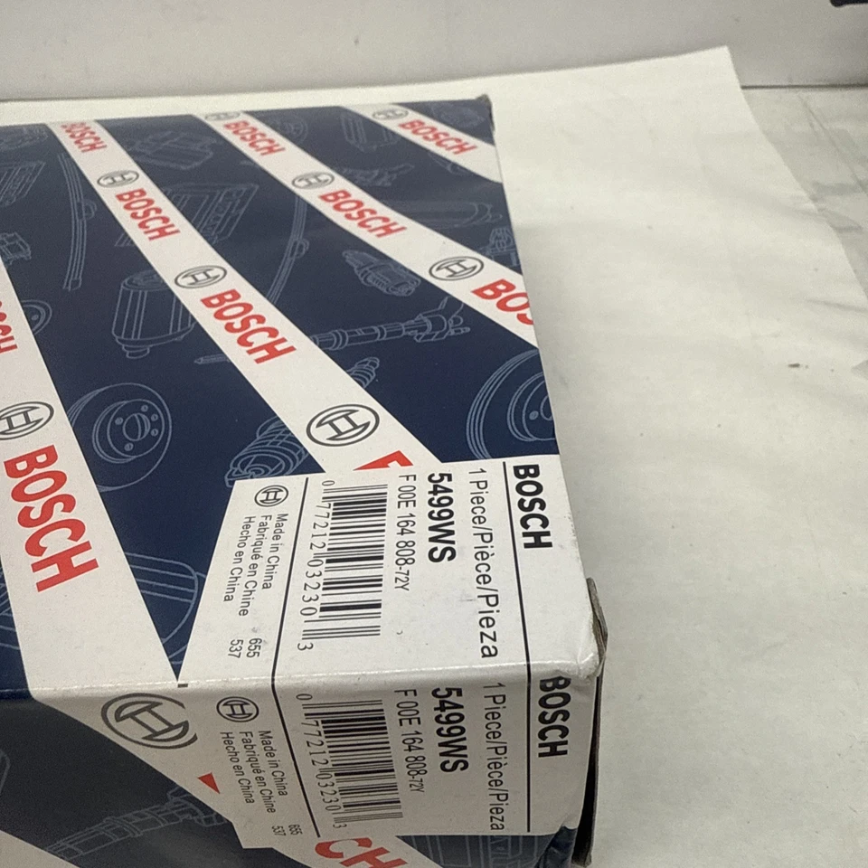 Filtro de aire Bosch 5499WS para camioneta Chevy Suburban Avalanche Yukon GMC Sierra 1500 Foto 3 de 3