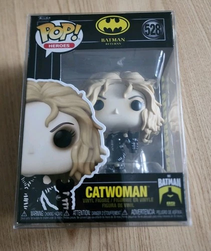 Funko Batman Returns Catwoman #528 WITH PROTECTOR