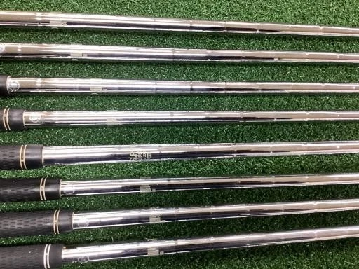 Dunlop XXIO 2004 Irons #4-9,Pw,Aw,Sw(9Clubs)/NS PRO 890GH/Flex:Regular/ Iron set - Image 4 of 4