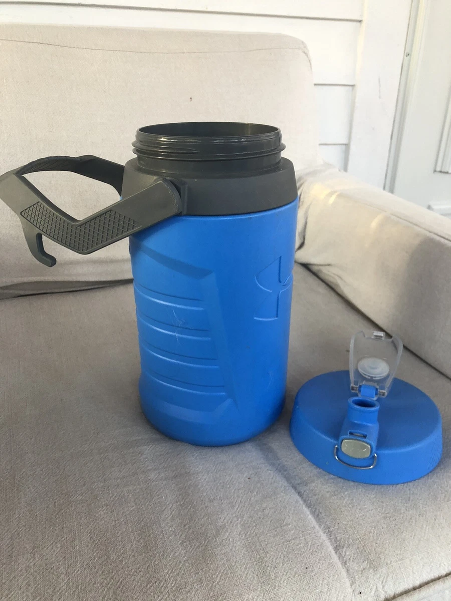 Under Armour Thermos Sideline Water Jug 64 OZ Fence Hook Blue