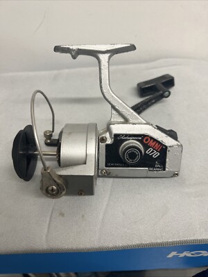 Shakespeare Omni 070 Spinning Fishing Reel 2000b Series Ball Bearing  UK
