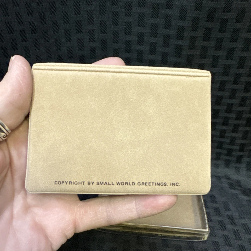 Estuche retro para tarjetas de visita OWL Small World Greetings Foto 2 de 4