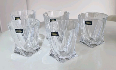 5 WHISKYGLÄSER  Quadro  Bleikristall  BOHEMIA H 9,5 cm in OVP
