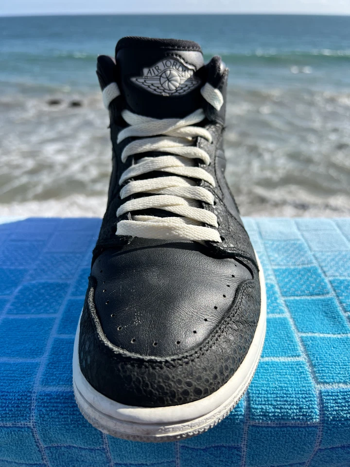 Talla 8.5M - 2014 Jordan 1 Retro 86 Platino Puro Negro (644490-010) Foto 2 de 4