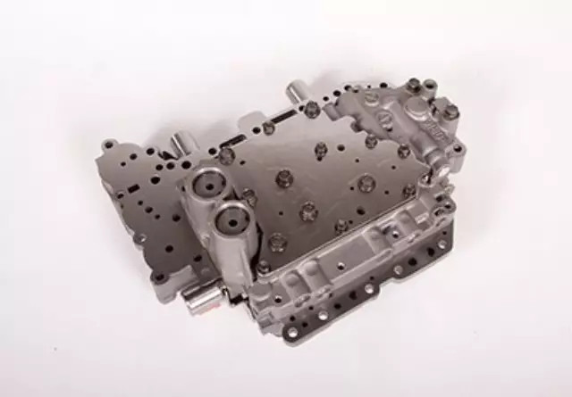 Genuine GM Automatic Transmission Control Valve Body 88975189 OEM Replacement