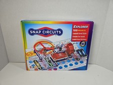 Snap Circuits SC-100 Electronics Exploration Kit, Over 100 Projects NEW Open Box