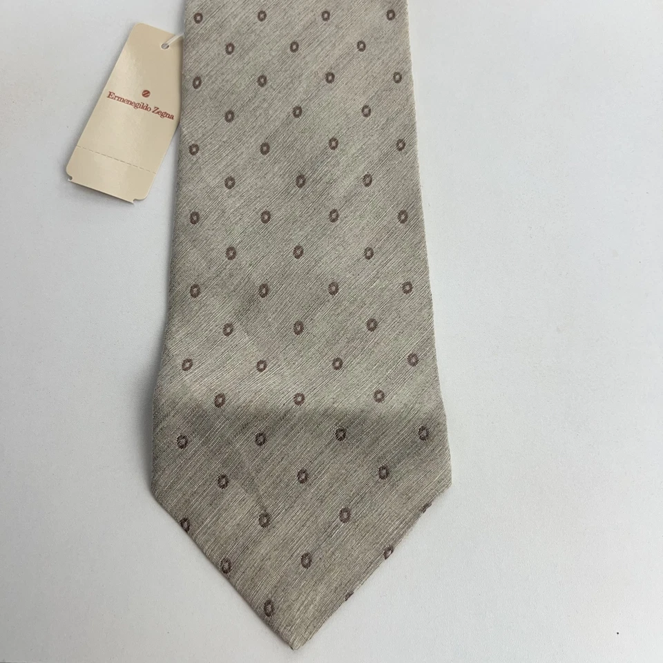 Gravata Ermenegildo Zegna masculina tamanho único seda padrão geométrico feita na Itália - Imagem 3 de 4