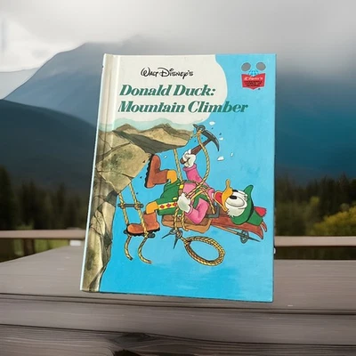 Disneys Donald Duck Mountain Climber Children’s Hardback Book - Image 1 of 2