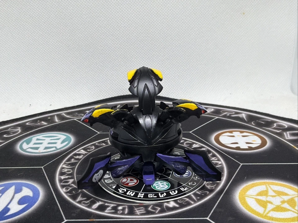Bakugan Battle Brawlers Darkus Knight Percival Spins Painted Anime Accurate VHTF - Image 3 of 4