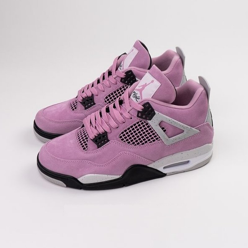 Nike Air Jordan 4 