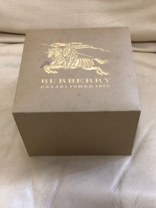 burberry watch box
