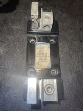 PRE-OWNED, MARATHON, F200A1BE, FUSEHOLDER, WIRE: CUAL 75C, USE CLASS H FUSE