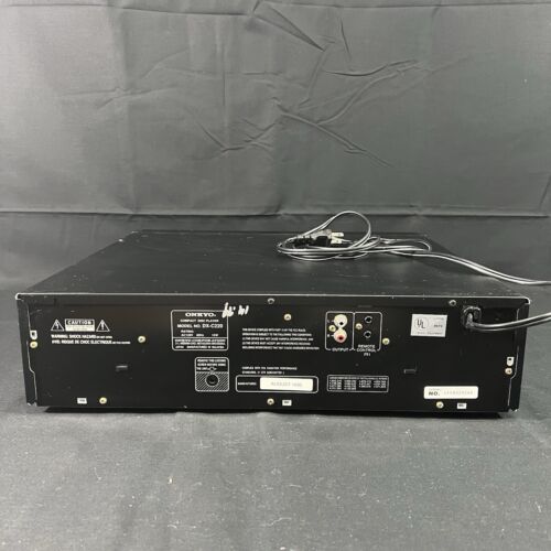 Onkyo DX-C220 6 Disc CD Change Player No Remote TESTED AND WORKING - Picture 8 of 9